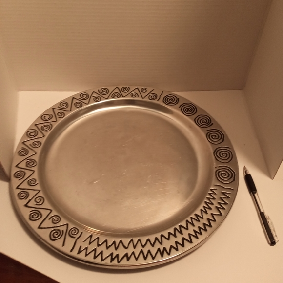 Wilton armetale reggae serving platter - Picture 1 of 2
